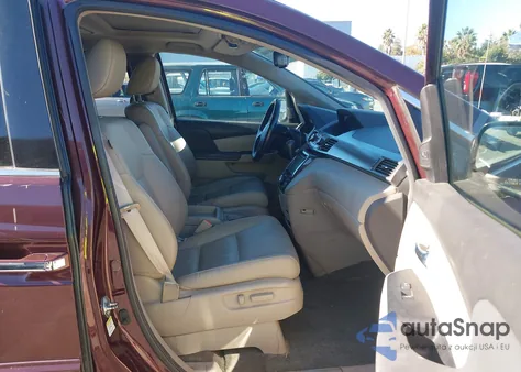 2014 Honda Odyssey Touring/Touring Elite из США, поврежденный, VIN 5FNRL5H91EB021950